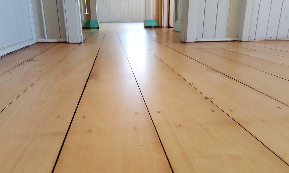 Polished Hoop Pine floor